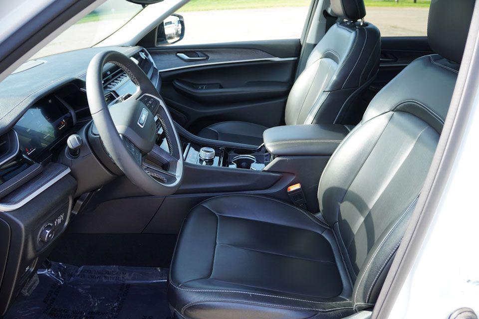 used 2023 Jeep Grand Cherokee L car, priced at $33,779
