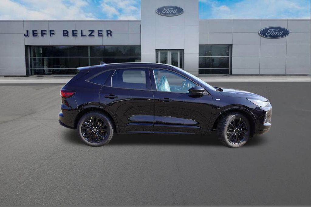 new 2025 Ford Escape car, priced at $33,102