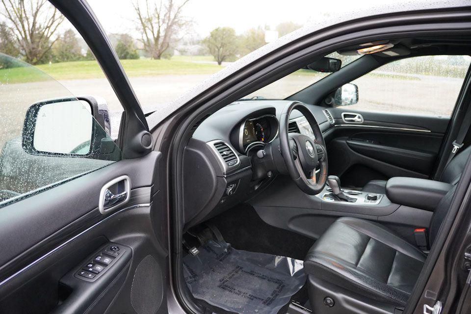 used 2019 Jeep Grand Cherokee car, priced at $20,555