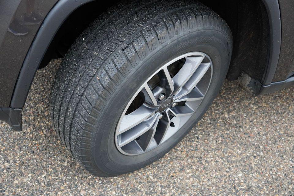 used 2019 Jeep Grand Cherokee car, priced at $20,555