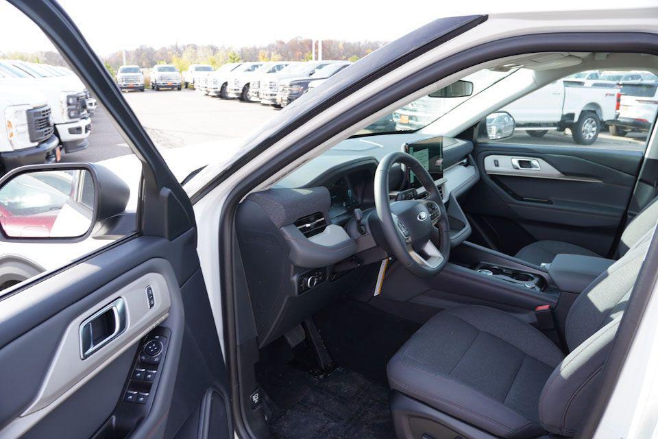new 2026 Ford Explorer car, priced at $42,219