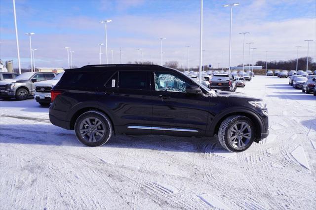 new 2025 Ford Explorer car, priced at $43,859