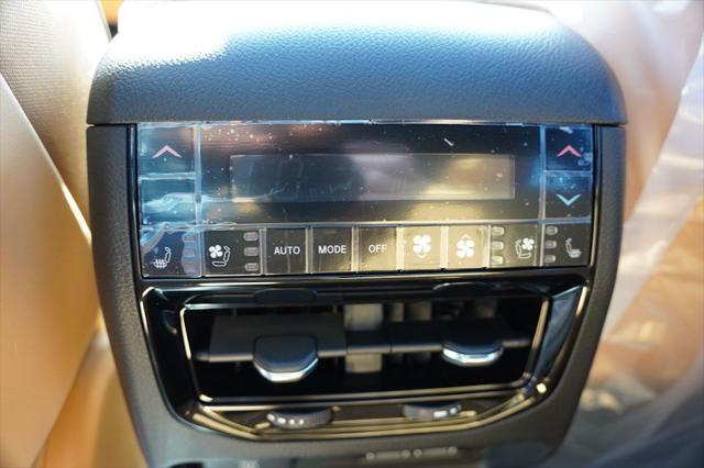 new 2025 Jeep Grand Cherokee car, priced at $66,509