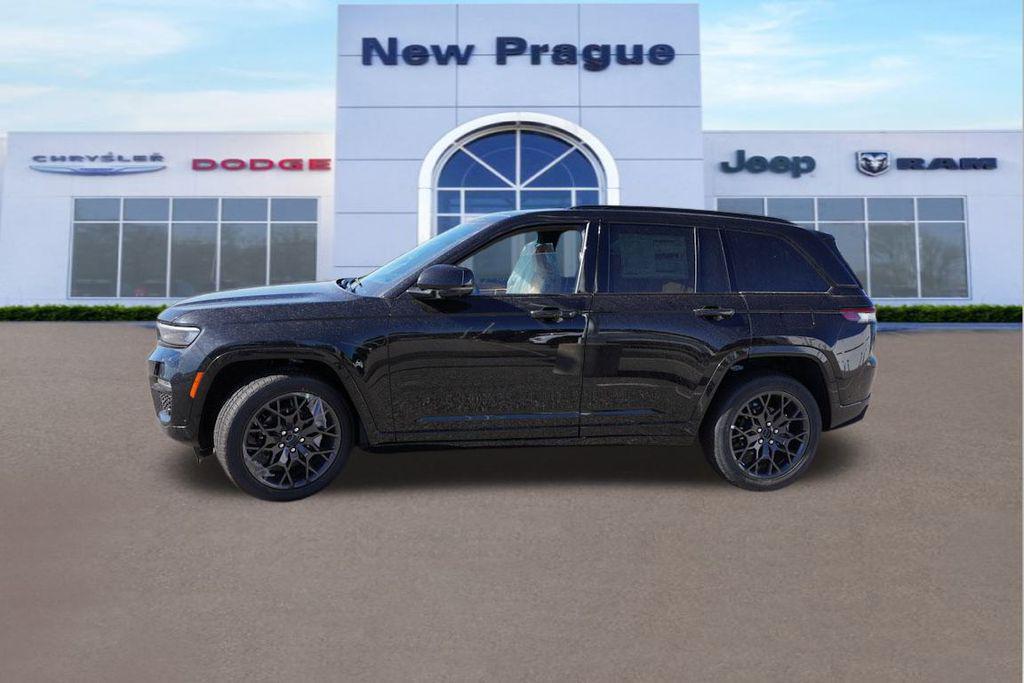 new 2025 Jeep Grand Cherokee car, priced at $65,209