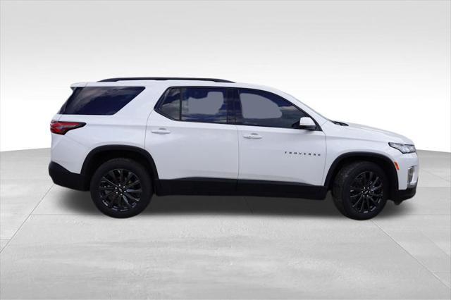used 2022 Chevrolet Traverse car, priced at $36,324