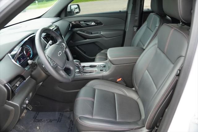 used 2022 Chevrolet Traverse car, priced at $36,324