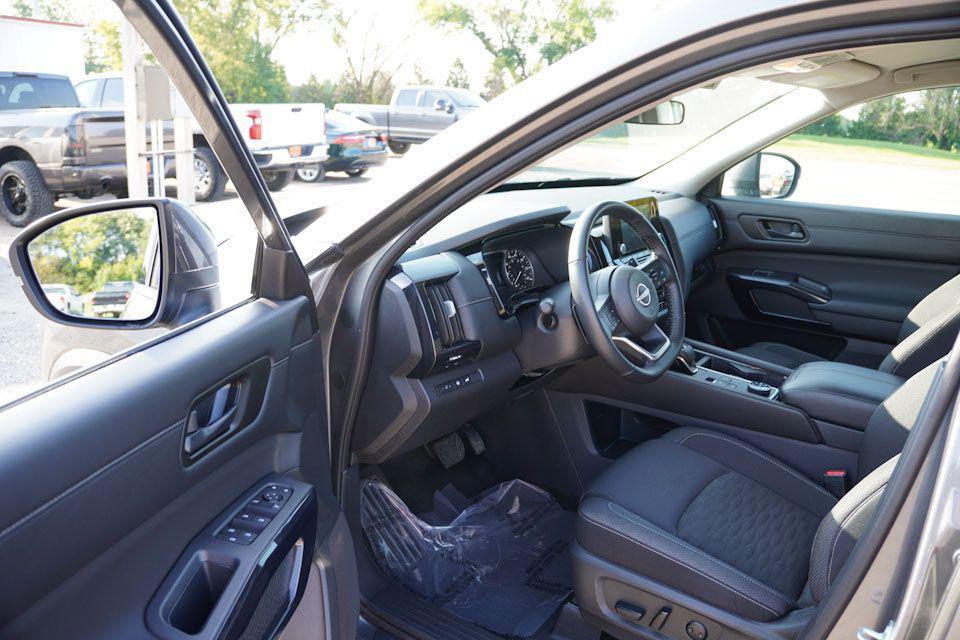 used 2025 Nissan Pathfinder car, priced at $32,100