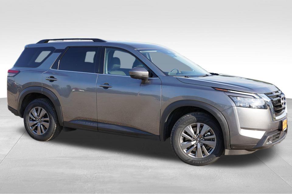 used 2025 Nissan Pathfinder car, priced at $32,100