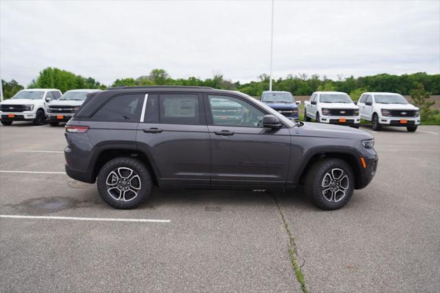 new 2024 Jeep Grand Cherokee 4xe car