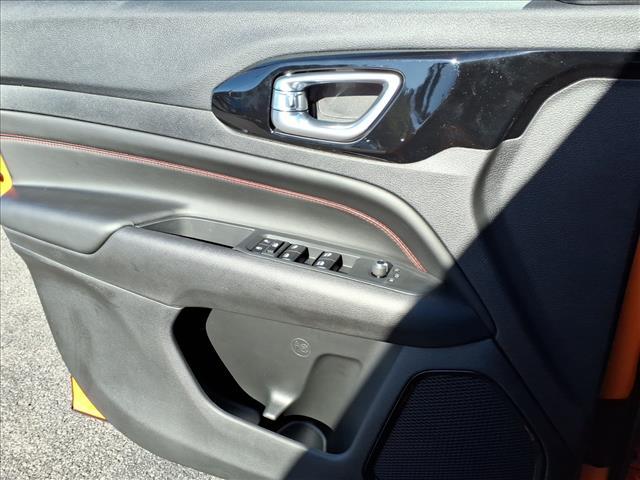 new 2026 Jeep Compass car, priced at $35,985