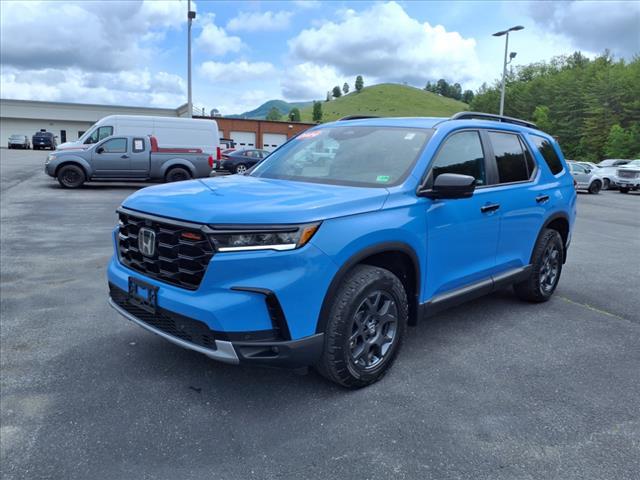 used 2024 Honda Pilot car, priced at $44,880