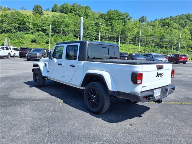 used 2022 Jeep Gladiator car, priced at $34,880
