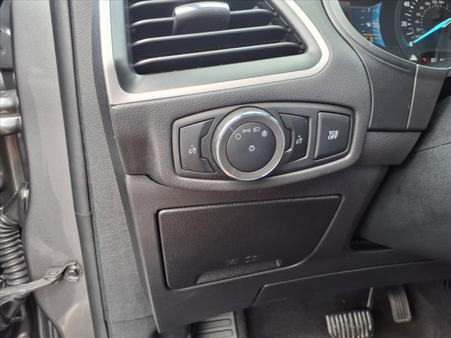 used 2024 Ford Edge car, priced at $24,880