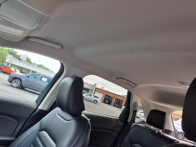 used 2024 Ford Edge car, priced at $24,880