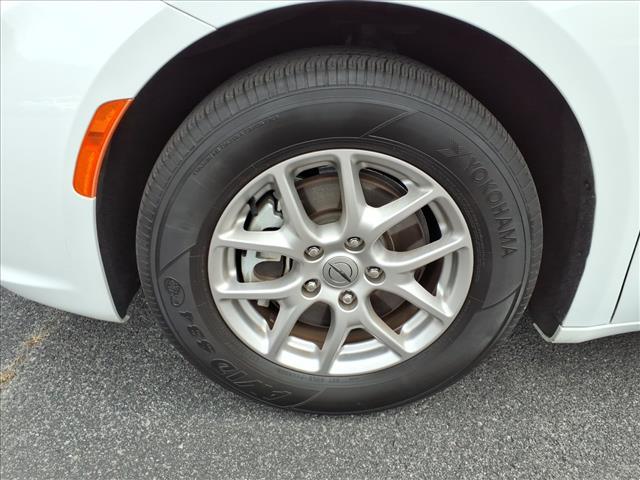 used 2024 Chrysler Pacifica car, priced at $35,880