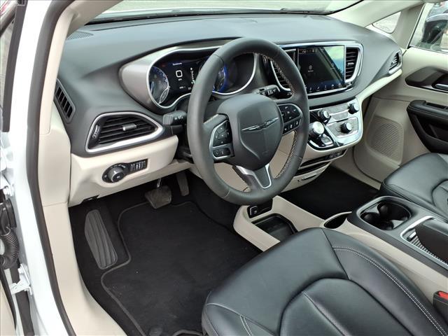 used 2024 Chrysler Pacifica car, priced at $35,880