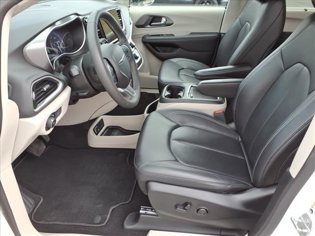 used 2024 Chrysler Pacifica car, priced at $35,880