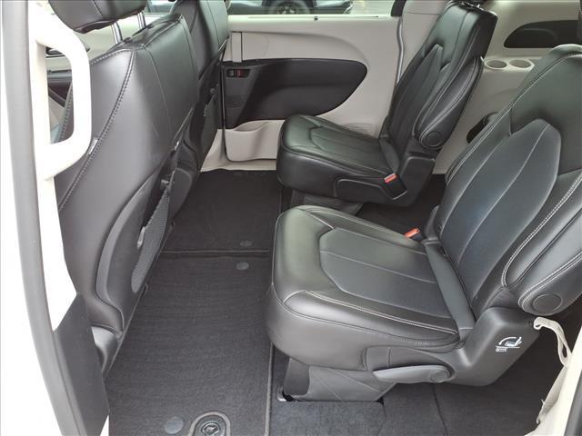 used 2024 Chrysler Pacifica car, priced at $35,880