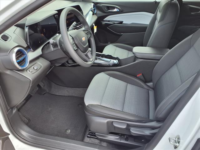 new 2025 Chevrolet Trax car, priced at $24,095