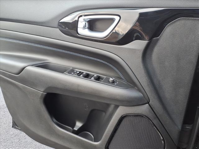 new 2026 Jeep Compass car, priced at $33,185