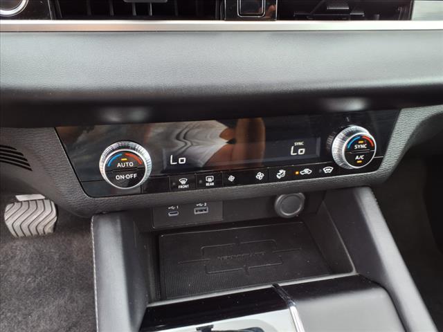 used 2024 Mitsubishi Outlander car, priced at $27,880