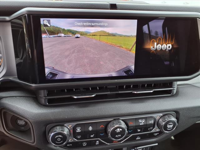 new 2025 Jeep Gladiator car, priced at $52,135