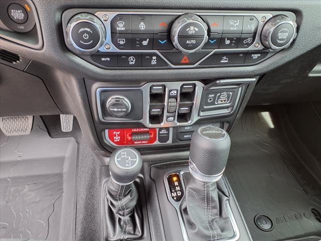 new 2025 Jeep Gladiator car, priced at $52,135