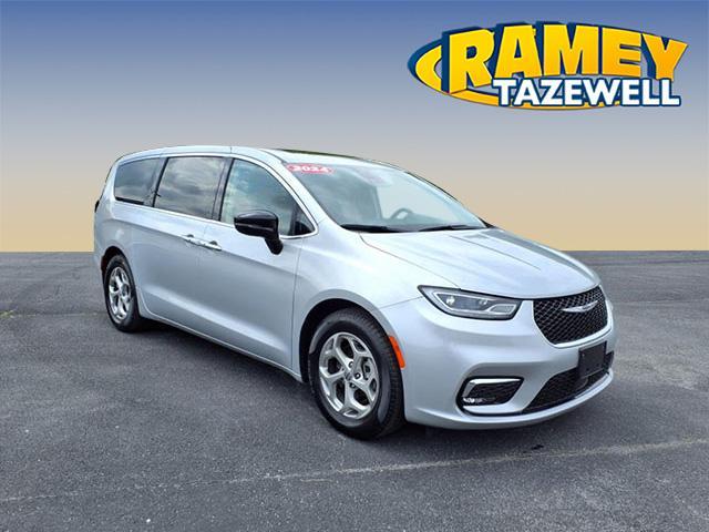 used 2024 Chrysler Pacifica car, priced at $37,880