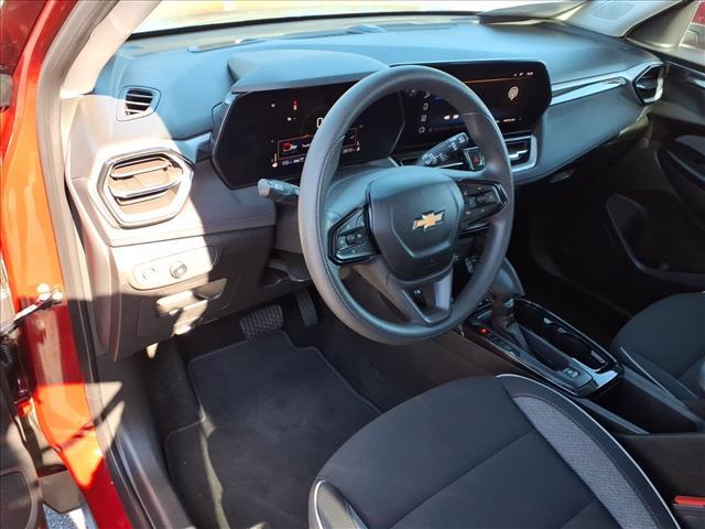 used 2024 Chevrolet TrailBlazer car, priced at $26,880