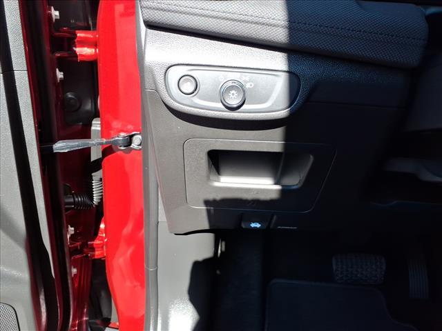 used 2024 Chevrolet TrailBlazer car, priced at $26,880