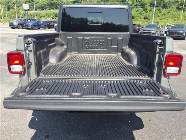 used 2023 Jeep Gladiator car, priced at $33,880