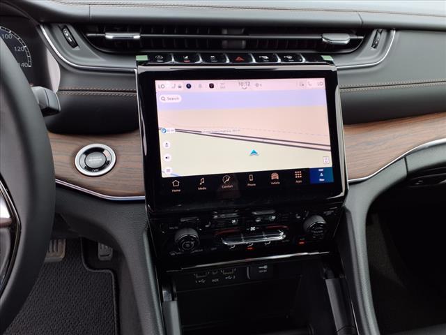 new 2025 Jeep Grand Cherokee L car, priced at $62,555