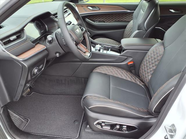 new 2025 Jeep Grand Cherokee L car, priced at $62,555