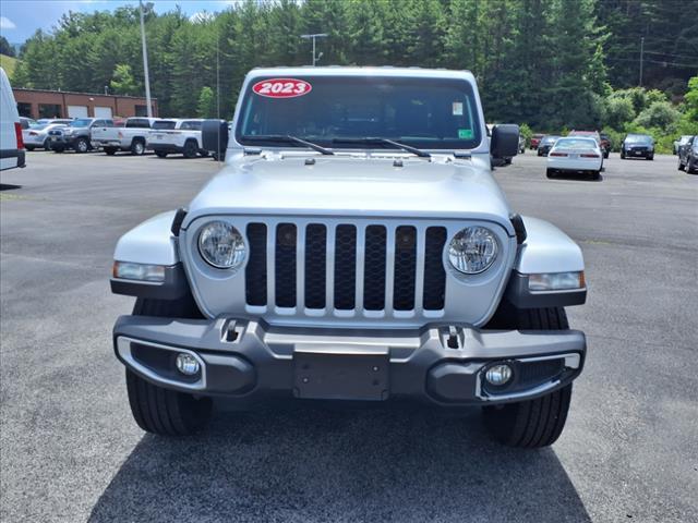 used 2023 Jeep Gladiator car, priced at $32,880
