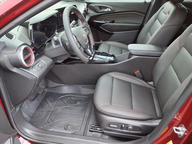 new 2025 Chevrolet Trax car