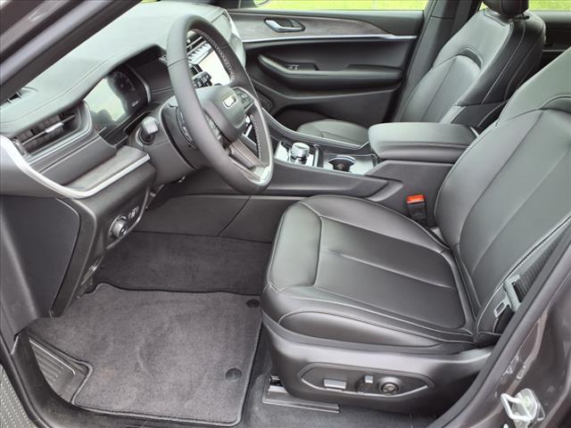 new 2025 Jeep Grand Cherokee L car, priced at $54,835