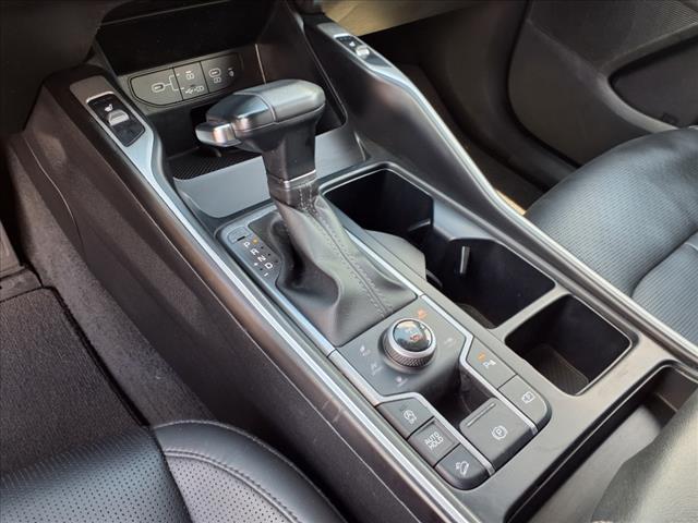 used 2024 Kia Sorento car, priced at $31,880
