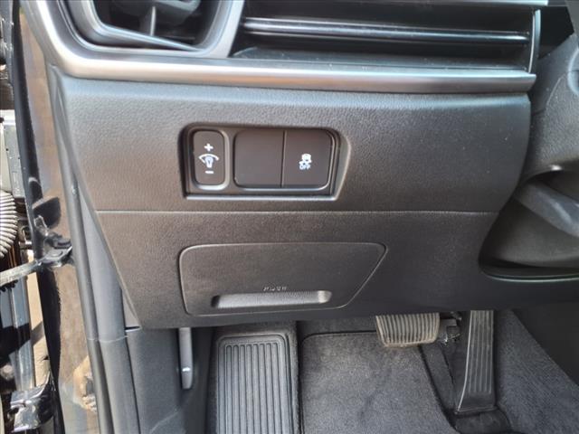 used 2024 Kia Sorento car, priced at $31,880