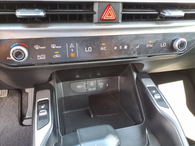 used 2024 Kia Sorento car, priced at $31,880