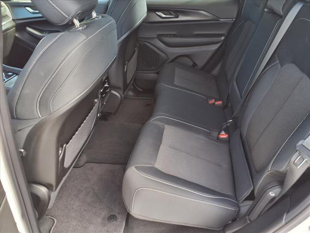 new 2025 Jeep Grand Cherokee car, priced at $43,575