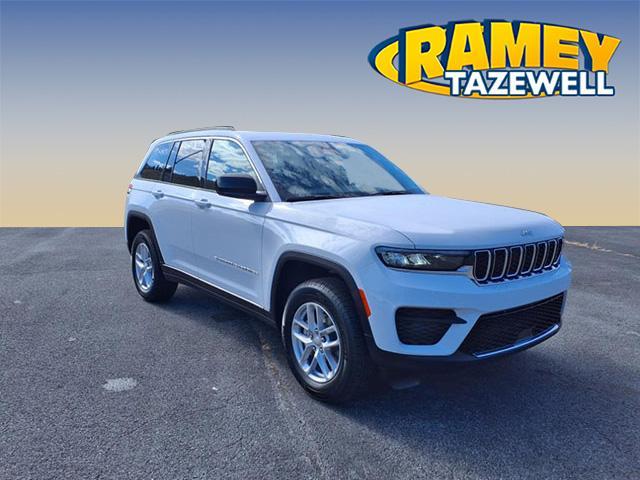 new 2025 Jeep Grand Cherokee car, priced at $43,575
