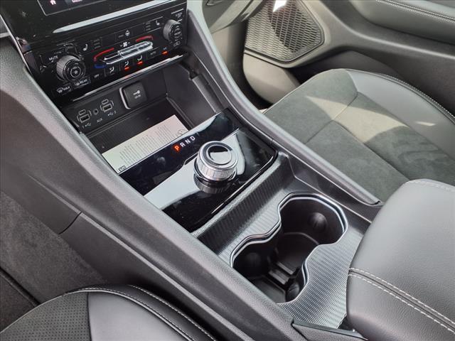 new 2025 Jeep Grand Cherokee L car