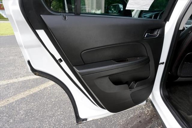used 2015 Chevrolet Equinox car, priced at $6,950