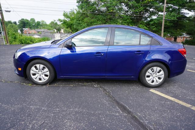 used 2013 Chevrolet Cruze car, priced at $7,950