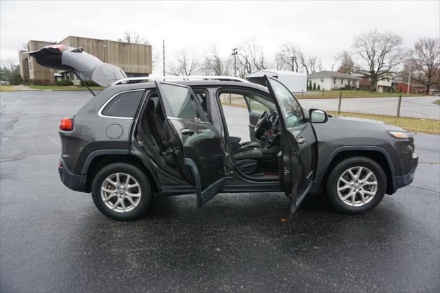 used 2014 Jeep Cherokee car, priced at $9,950