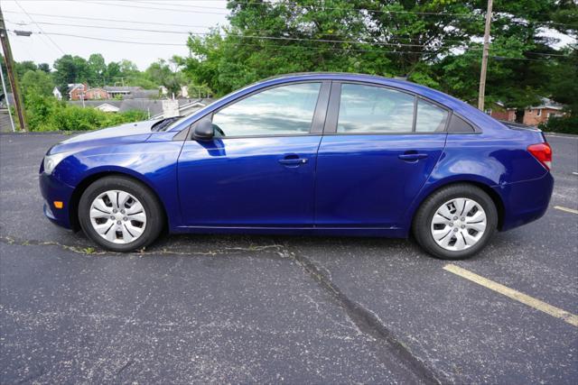 used 2013 Chevrolet Cruze car, priced at $6,950