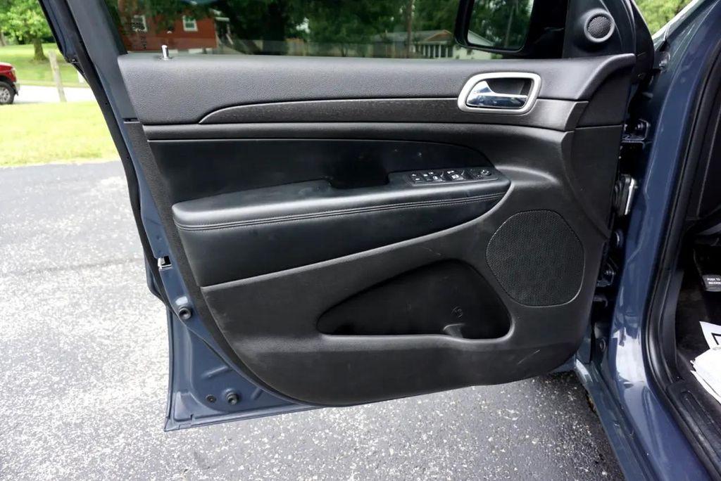 used 2017 Jeep Grand Cherokee car, priced at $13,900