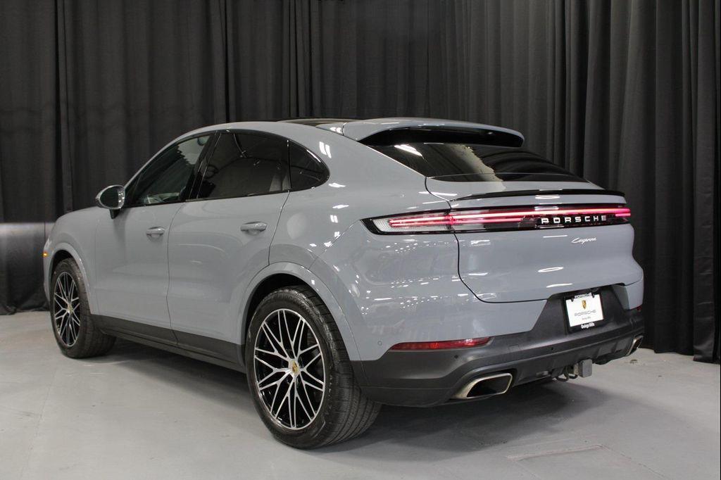 used 2024 Porsche Cayenne car