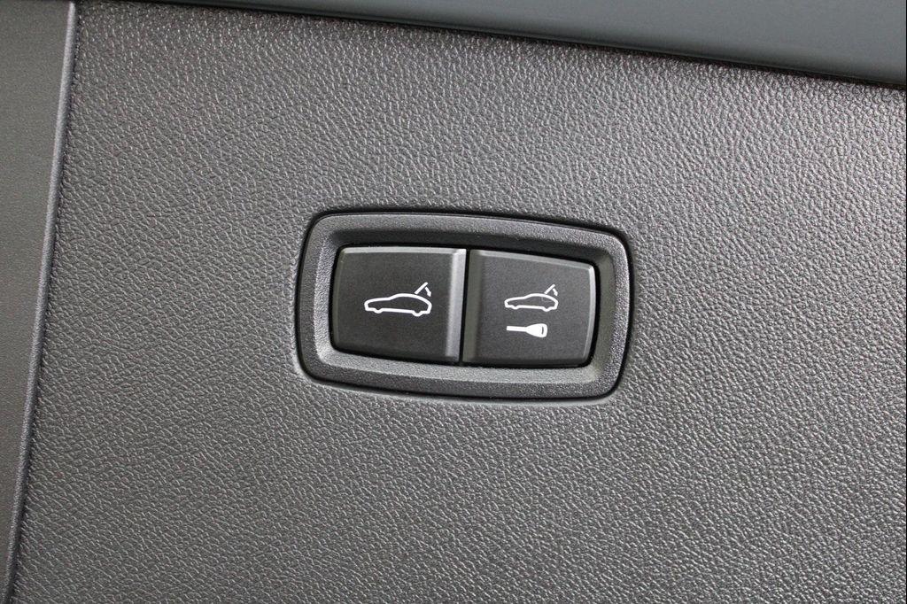 used 2024 Porsche Cayenne car