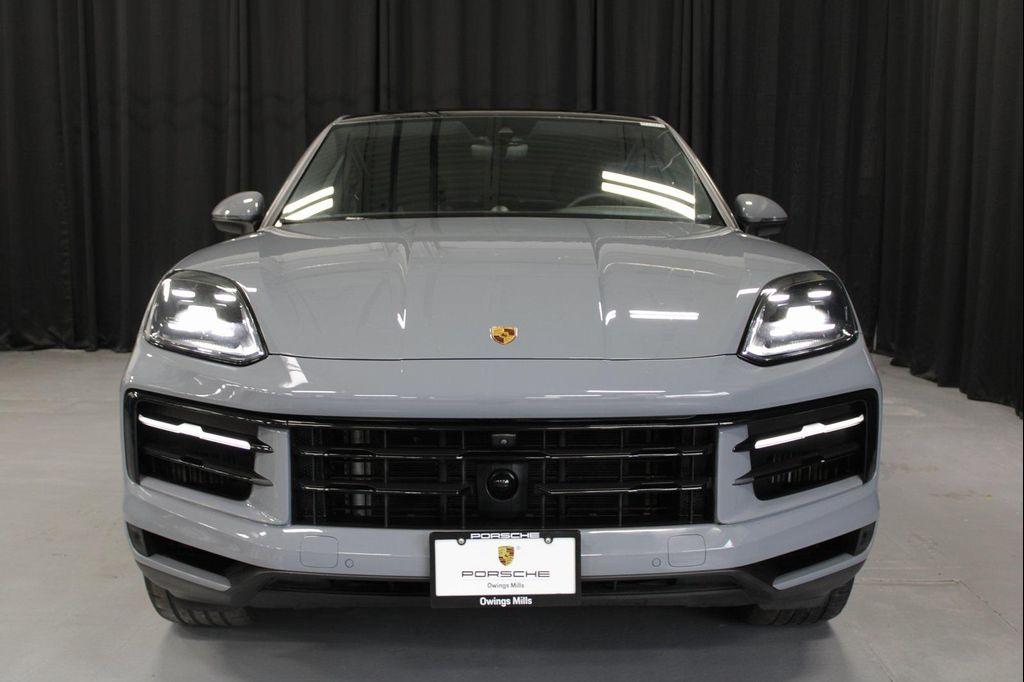 used 2024 Porsche Cayenne car